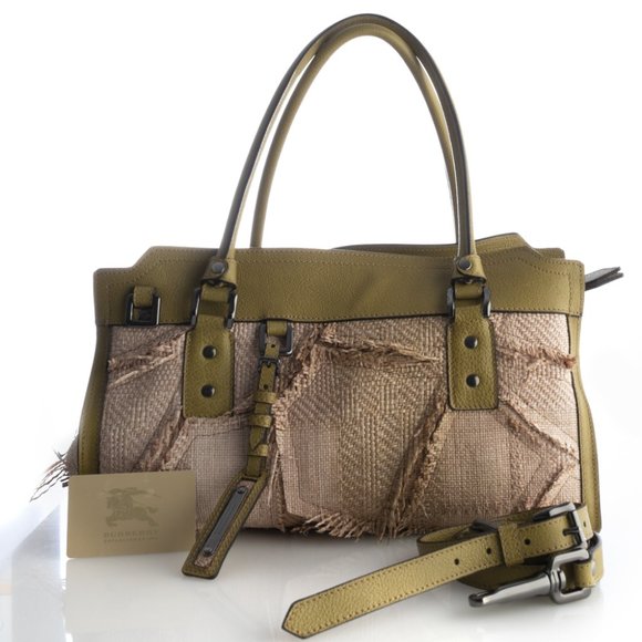 Runway! Burberry Raffia Purse / Bag - Picture 2 of 16